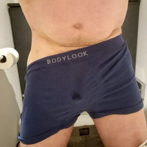 fox1cum63 profile photo
