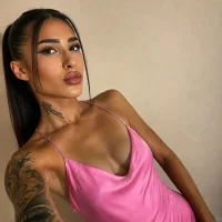 SaraLorent's Avatar Pic