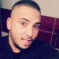 DirtyJustin18 的  个人资料图片