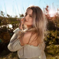 ShyNdWild Adlı Modelin Avatarı