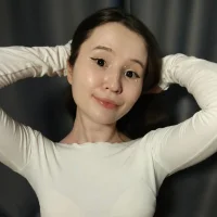 Honey_Iris_'s Avatar Pic