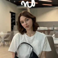 ririshka 的個  人資料圖片