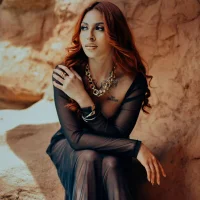 Tania23_'s Avatar Pic