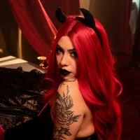 Draculona-666's Avatar Photo