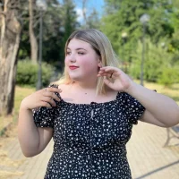 DreamyDesiree's Profile Pic