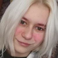 SarahMeddin's Profile Pic