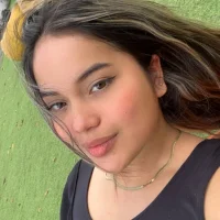 Vera_Quinn_'s Profile Pic