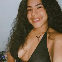 camila_sanchez22's Profile Pic