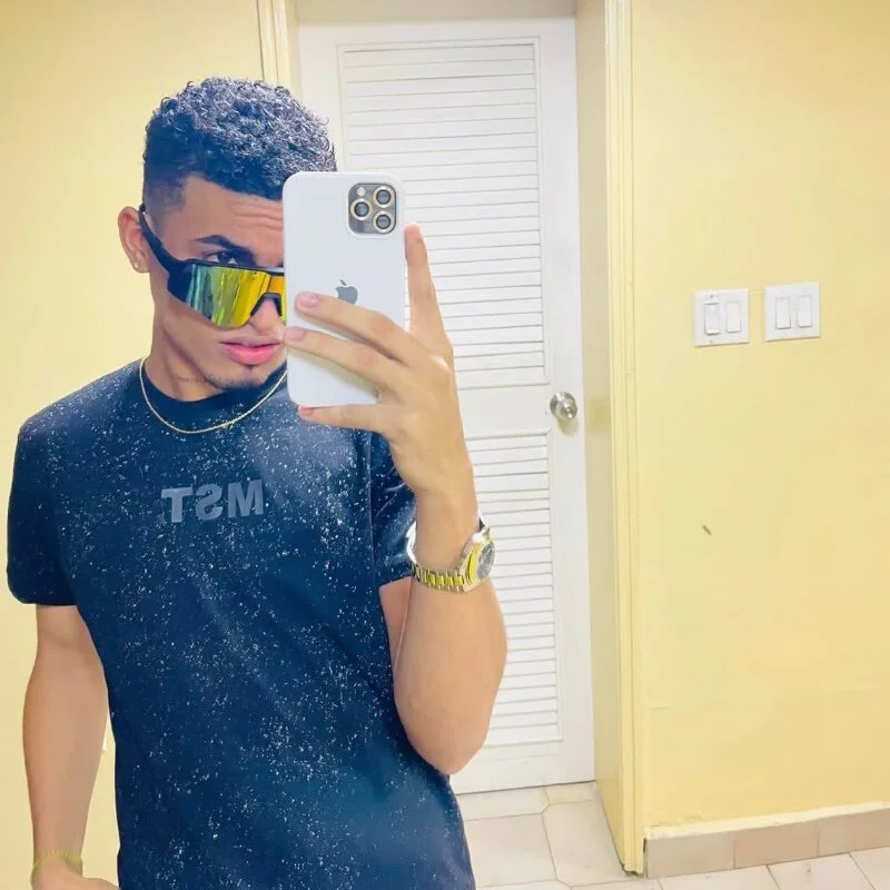 Ares_damm_ profile photo