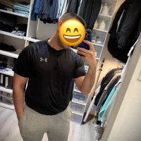 maxteo69's Profile Pic