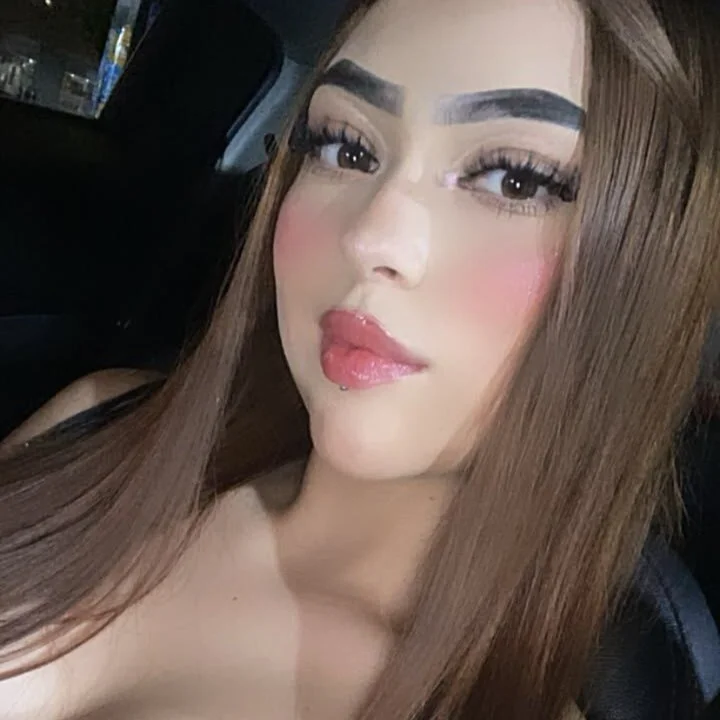 lily_bloom01 profile photo