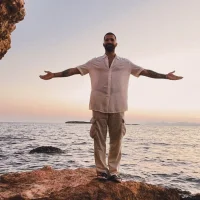 glowboy's Profile Pic