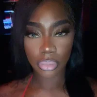 Zariachanel's Profile Pic