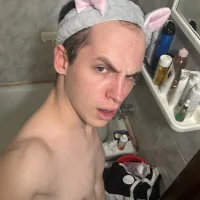 Alfred748's Profile Pic