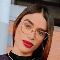 BritannySmith19's Avatar Pic