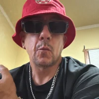 Dicklegend2245