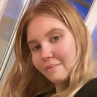 ElwineFake's Profile Pic