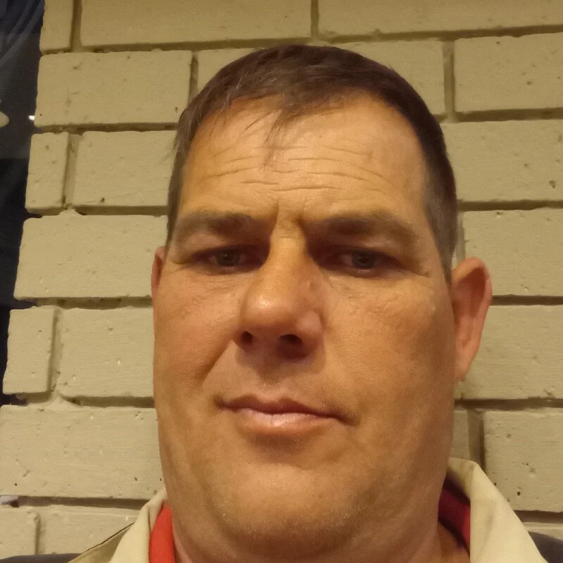 lick-a-lot46 profile photo