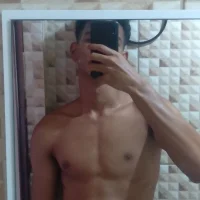 morenodoce22cm's Profile Pic