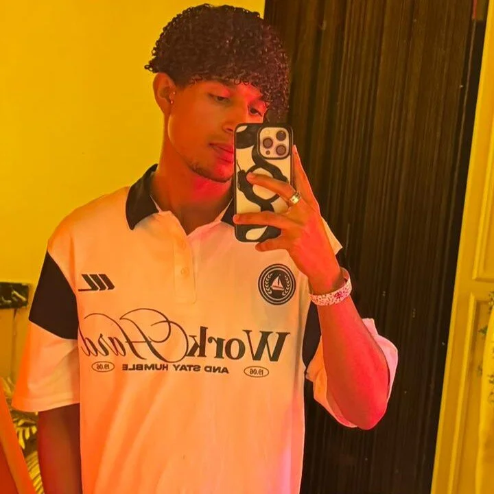 Alex_Bloom Stripchat profile image
