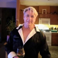 Jonathan7718's Avatar Pic