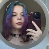 onlyoli এর প্রোফাইল ছবি