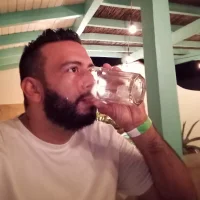 Kpricornio1980's Profile Pic