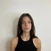 MildredBuoy Φωτ, Προφίλ