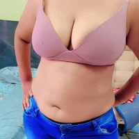 Shakila_Cherry_99