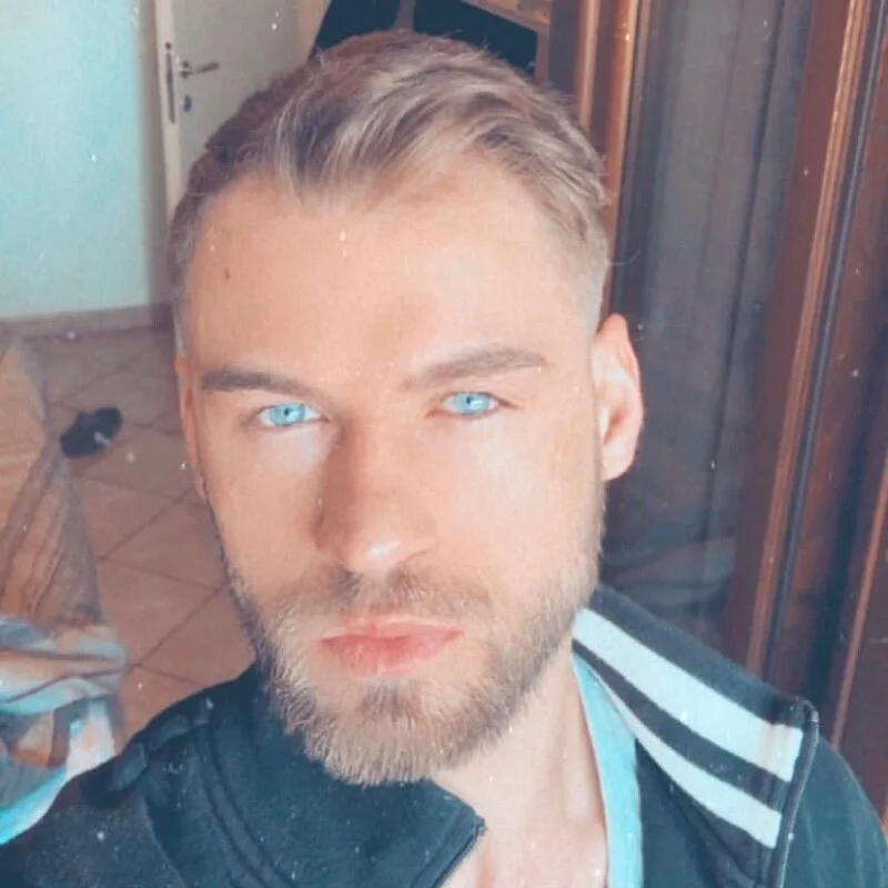 Hotrussian0 profile photo