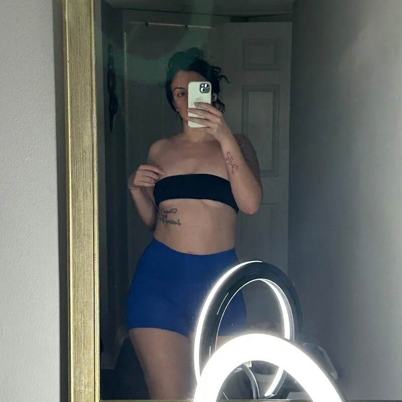 sweetsirenn's nudes and profile