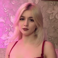 ley_tori's Avatar Pic