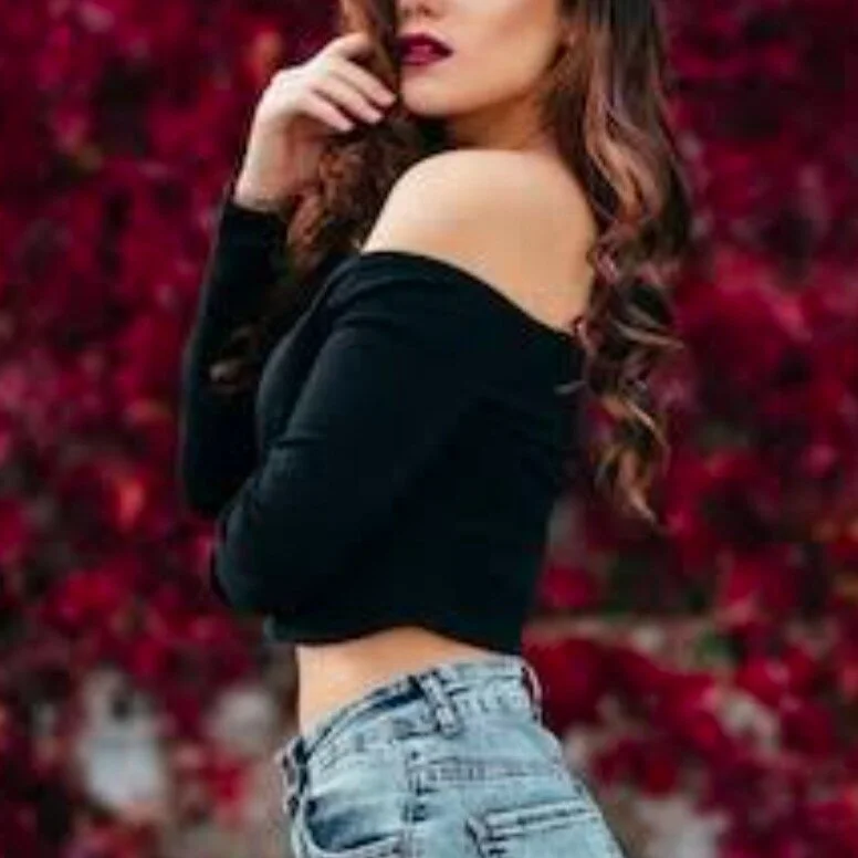 Mayra4U Stripchat profile image