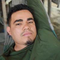 2025-DANIEL 头像图片