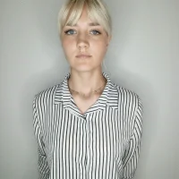 AraGodbold এর প্রোফাইল ছবি