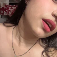 Wowmisssss Adlı Modelin Avatarı