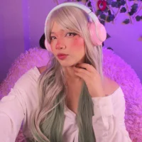 Awatar – MadelineBenet