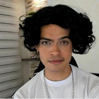 alezander8's Profile Pic