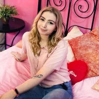CassidyLove's Profile Pic