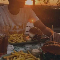 LosingHeave's Profile Pic