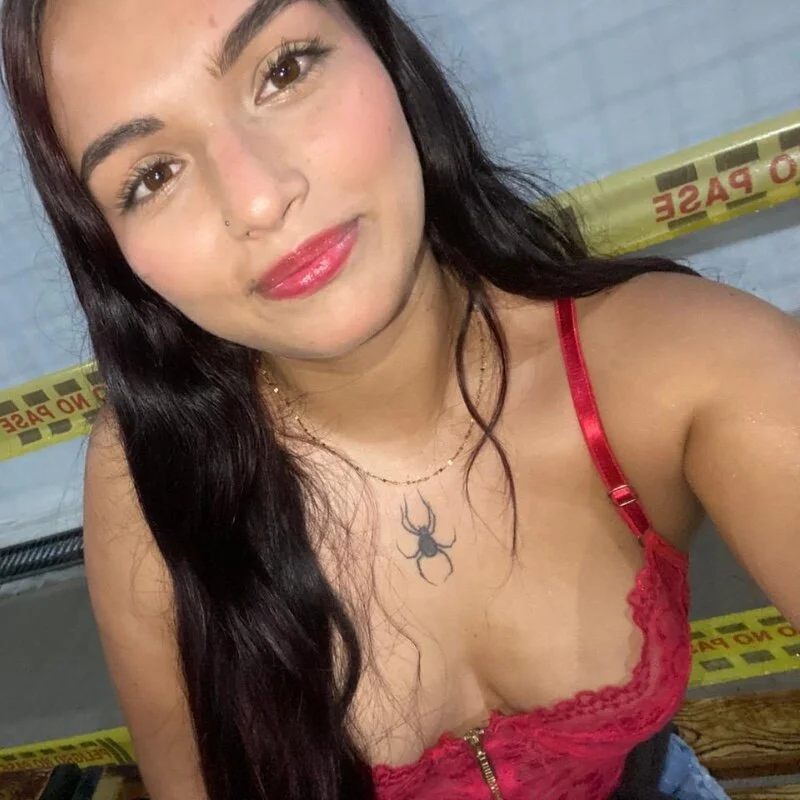 yuliromer profile photo