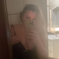 SandyBell88's Profile Pic