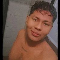 Ethan_28_'s Profile Pic