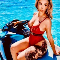 Lola_RoseXXX Φωτ, Προφίλ