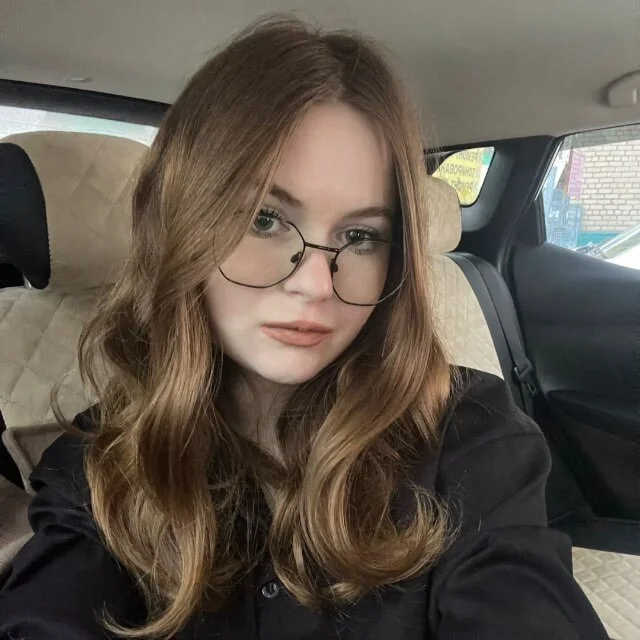 ClaireFlowers Stripchat profile image