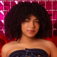 รูปอวาตาร์ของ LunaaCurly