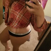 Lovingbusybee's Profile Pic