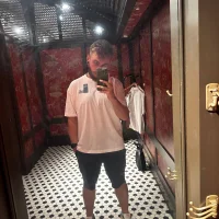 Deben17's Profile Pic
