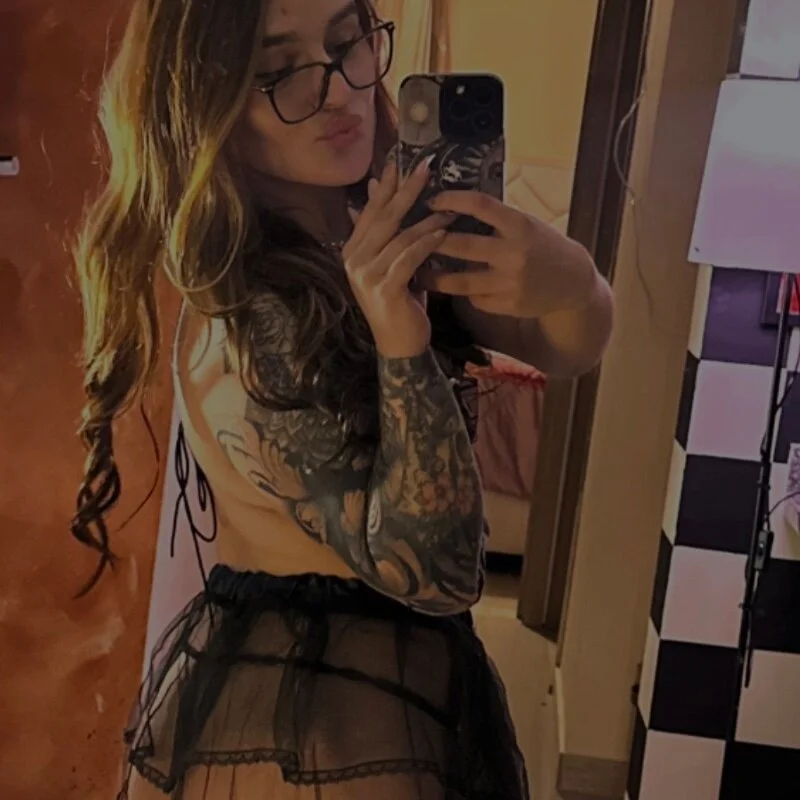 evy_orange1 profile photo