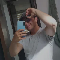 Sfebz's Profile Pic